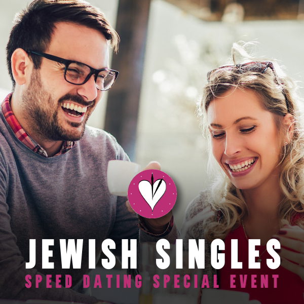 San Francisco attendees of speed dating in California enjoying the event!